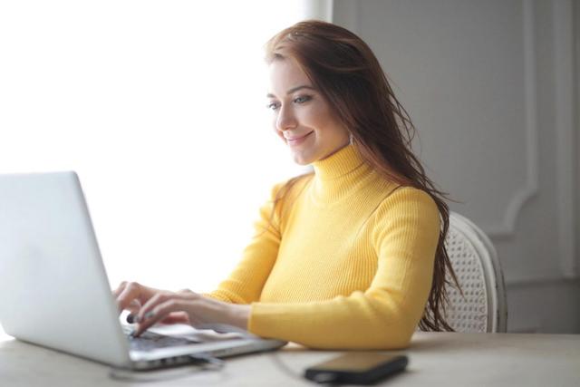Arbeta Hemifrån - Kreativa Onlinejobb