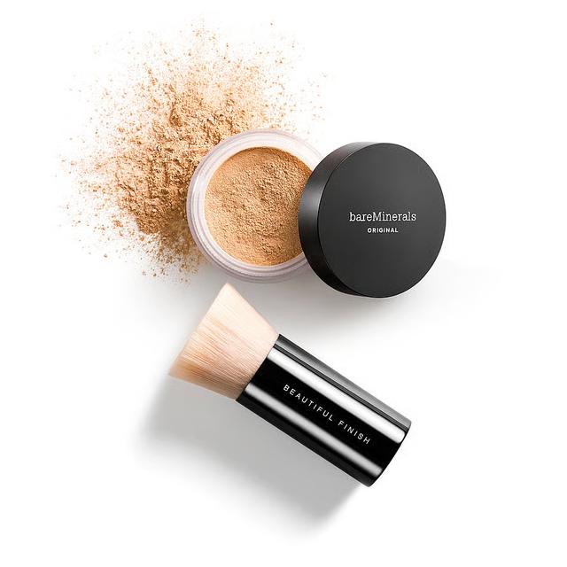 Köp Beautiful Finish Brush från bareMinerals