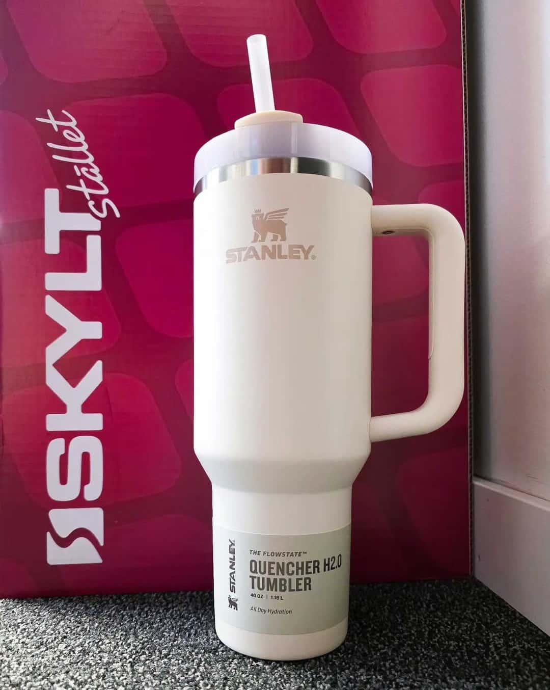 Stanley Quencher H2.0 1200 ml – vinn en stor mugg