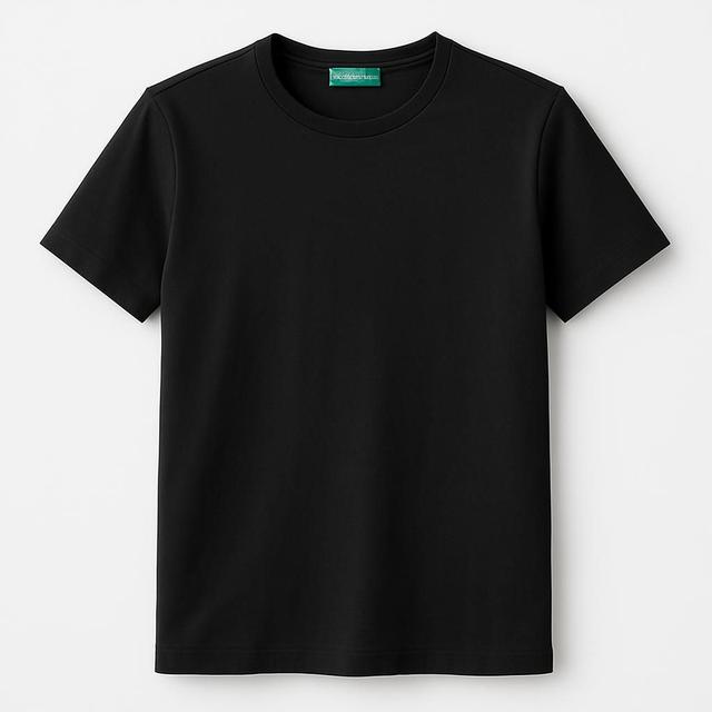 United Colors of Benetton Black T-shirt
