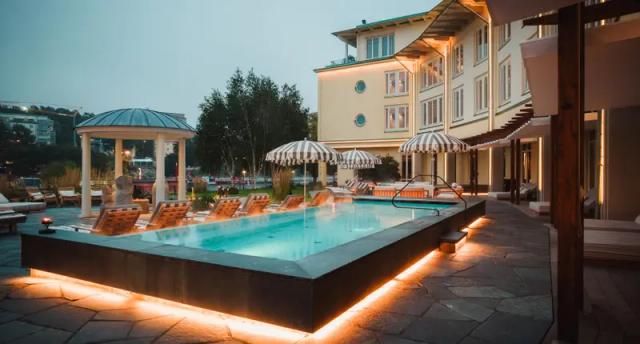 51% rabatt på Ad Astra by Elite Hotel & Spa