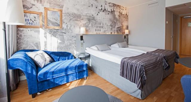Tjäna och använd Finnair Plus-poäng på Scandic Hotels