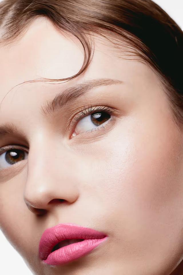 Bright & Bubbly Satin Icon Lipstick