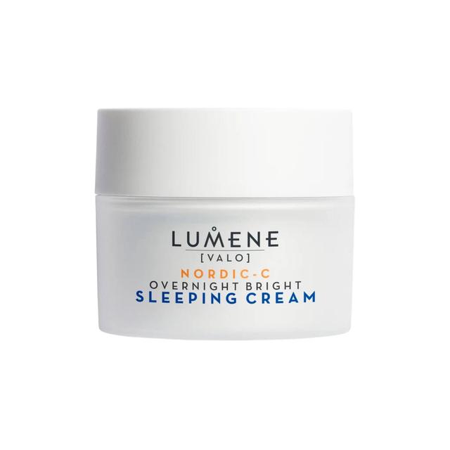 Hemmets Journal 10 nr + Lumene daycream 50 ml och sleeping creme 50 ml.