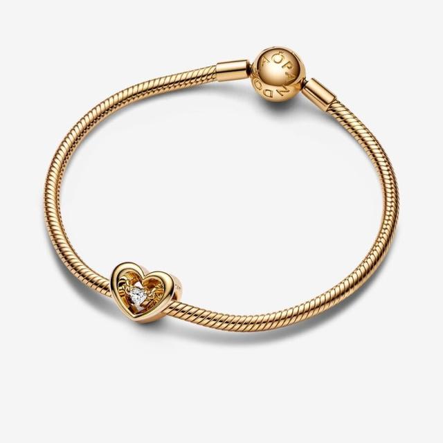 Pandora Armband med Guldhjärta
