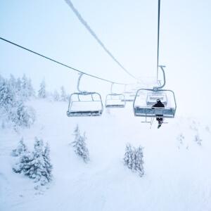 Bästa skidorterna i Norden 2026 – guide för skidsemestern